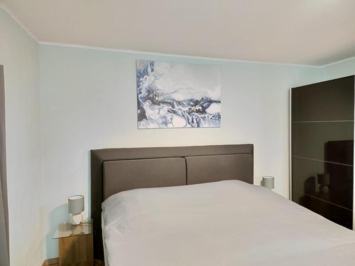 Modern 3 Bedroom Near Castle